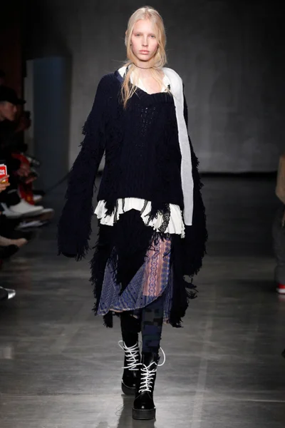 Look 46